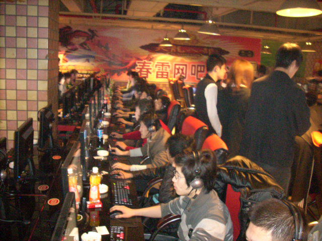 外媒预测LPL新赛季队伍排名：EDG位居榜首 IG倒数第三